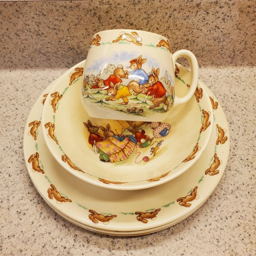 5 PC Vtg Royal Doulton Child's Bunnykins 3 Plates Birthday Spaceship TV Bowl Mug